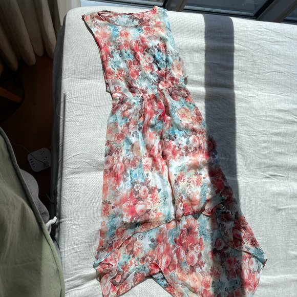 Forever 21 Dresses & Skirts - Forever 21 Pink Floral Asymmetrical Sleeveless Dress Small